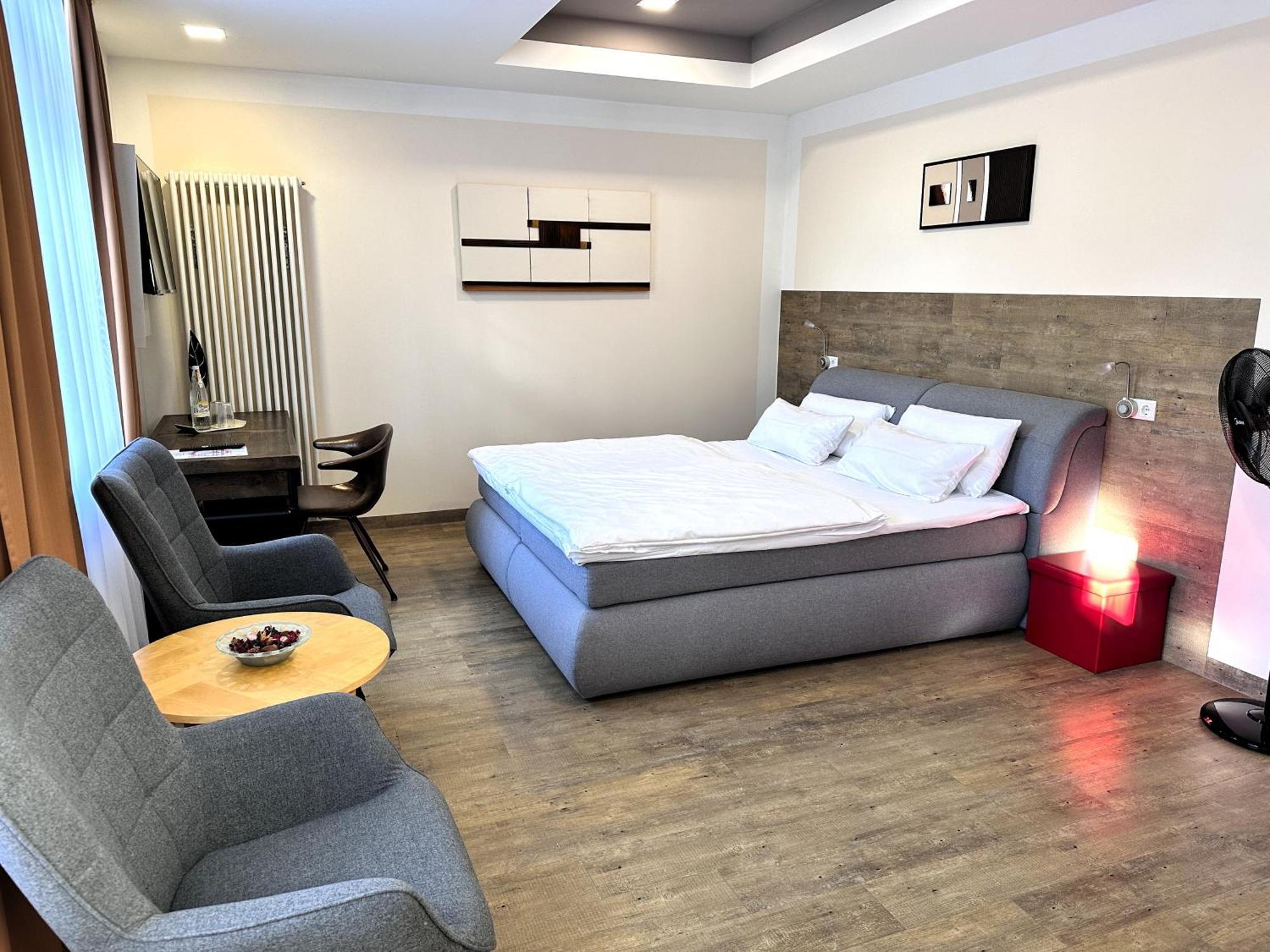 Hotel Primavera Parco Fürth Buitenkant foto