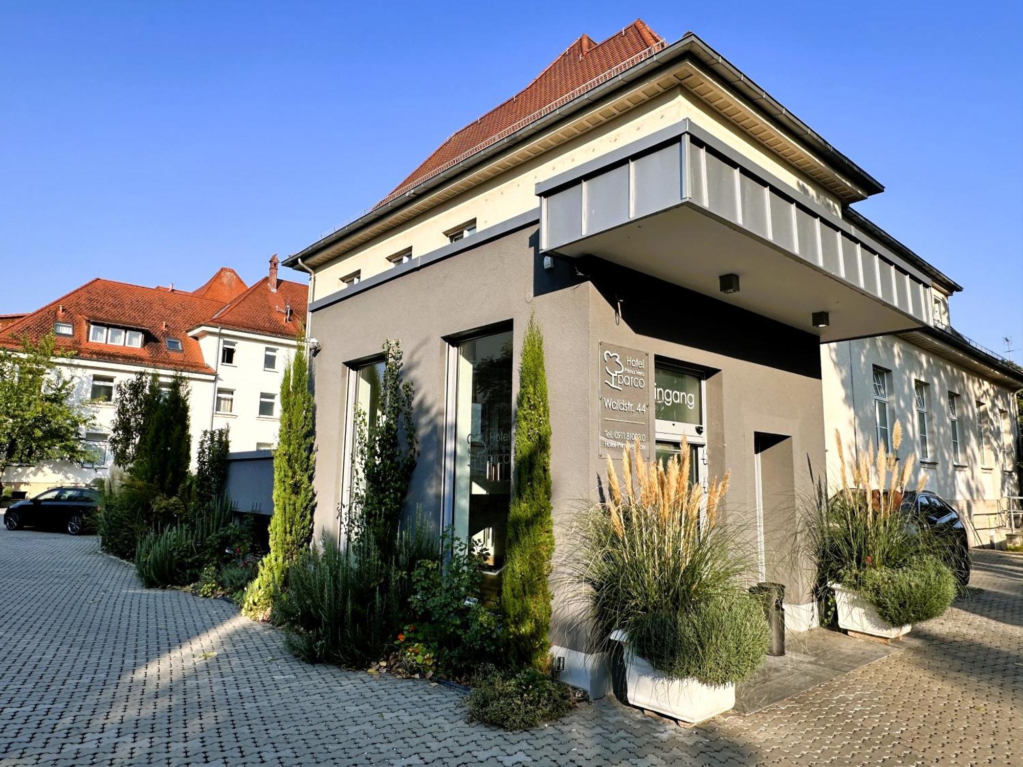 Hotel Primavera Parco Fürth Buitenkant foto